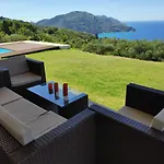 Vardia-amazing Seaviews With Heated Pool *