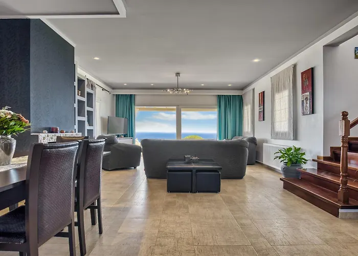 Villa Vardia-amazing Seaviews With Heated Pool *