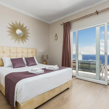 Vila Vardia-amazing Seaviews With Heated Pool Sinarádes
