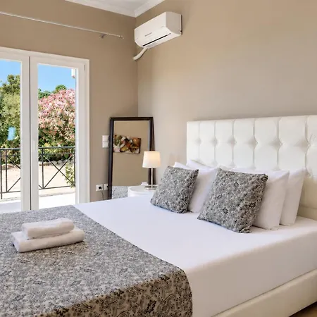 Vardia-amazing Seaviews With Heated Pool Villa